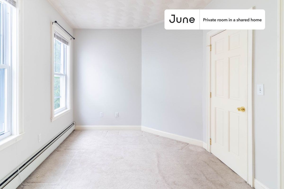 19 Berkshire St #C - Photo 5 of 13