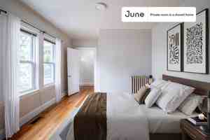 featured image of 122 Hillside St #A