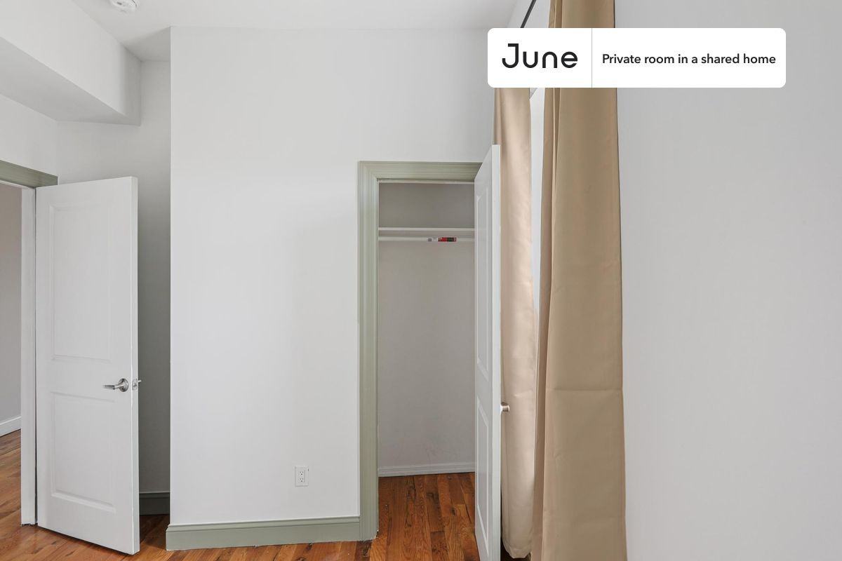 570 Putnam Avenue #B - Photo 2 of 13