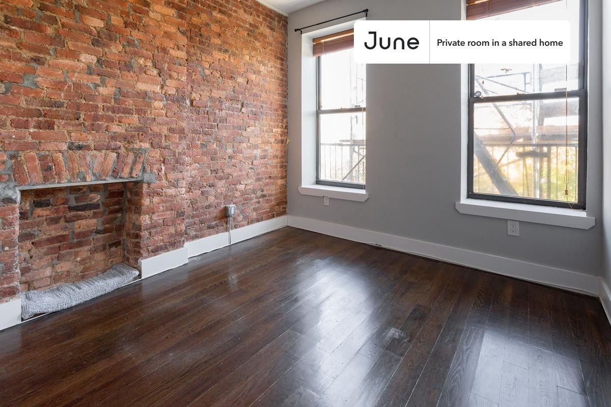 1131 Broadway #C - Photo 2 of 23