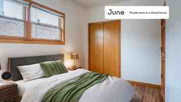 featured image of 1446 N Campbell Ave #B