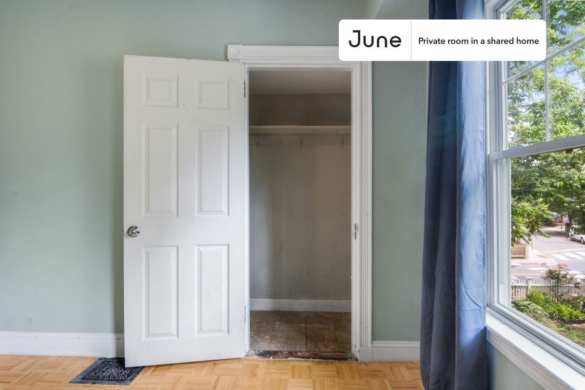 19 Putnam Ave #C - Photo 7 of 20