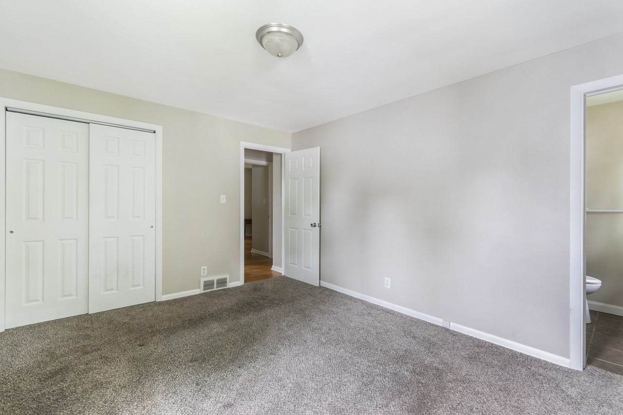 7116 Claybourne Ave #1 - Photo 6 of 22