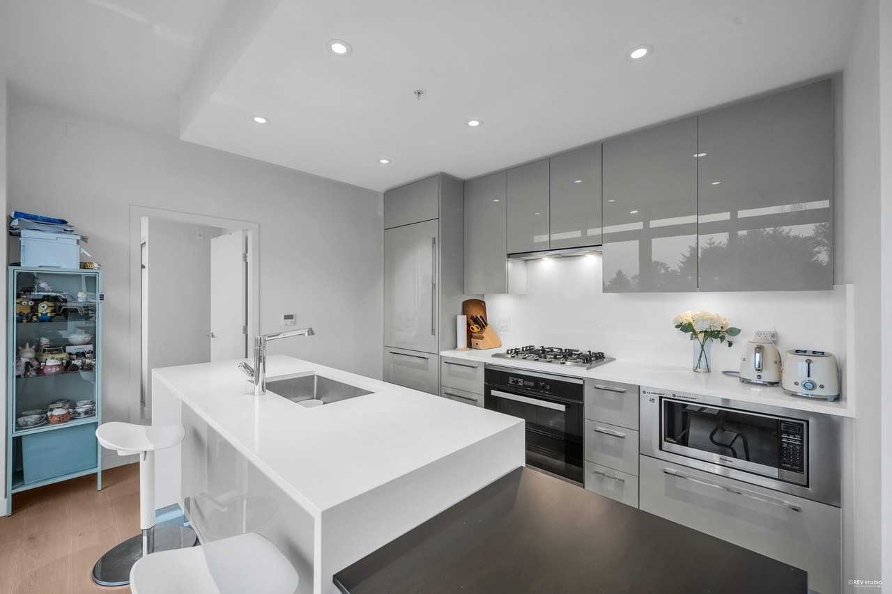 5289 Cambie Street #404 - Photo 2 of 30