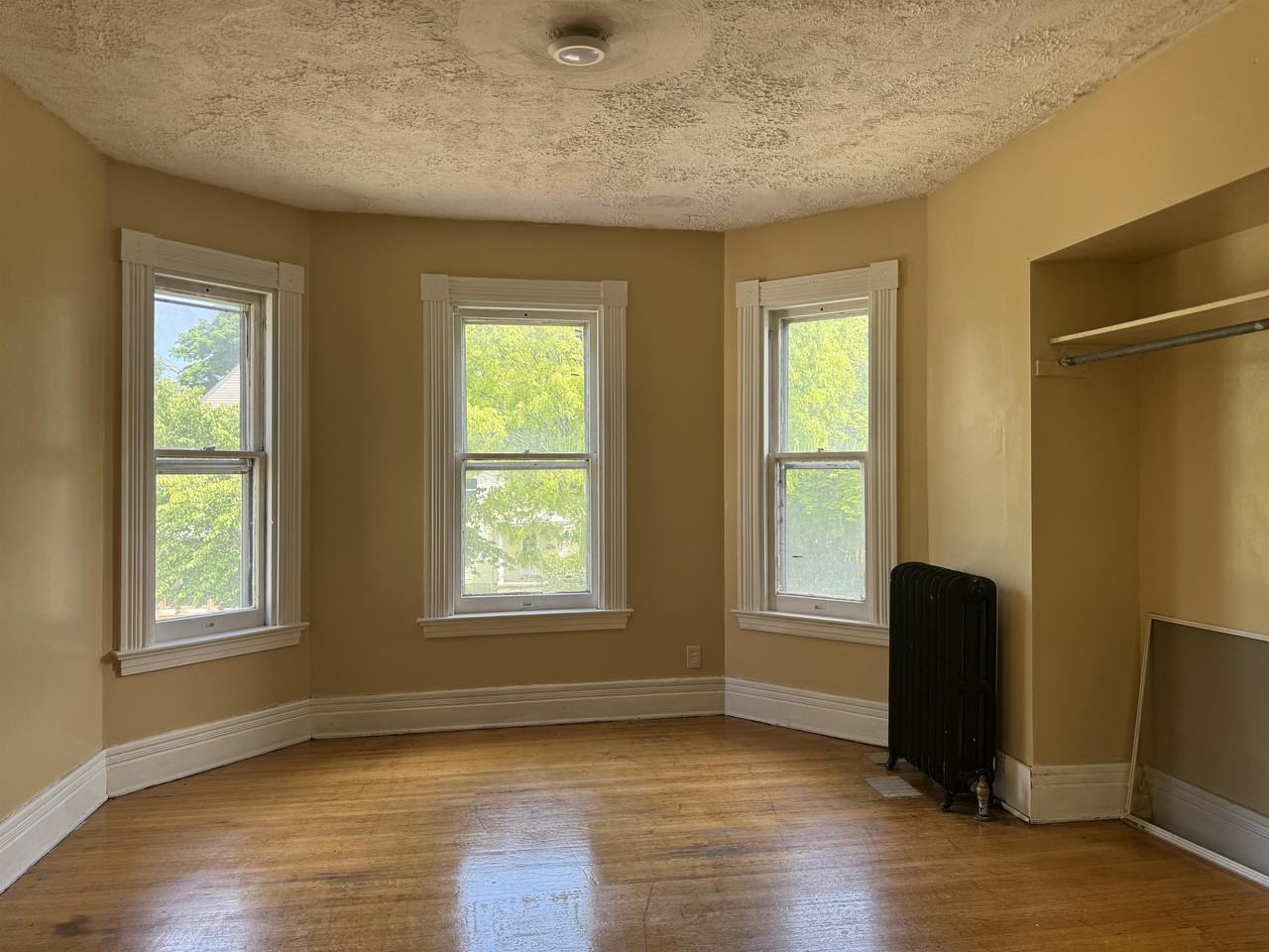 205 Fulton Ave #205 - Photo 2 of 6