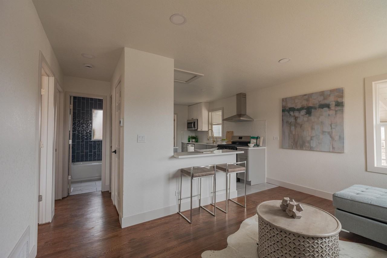 1166 Xenia St #1 - Photo 5 of 17