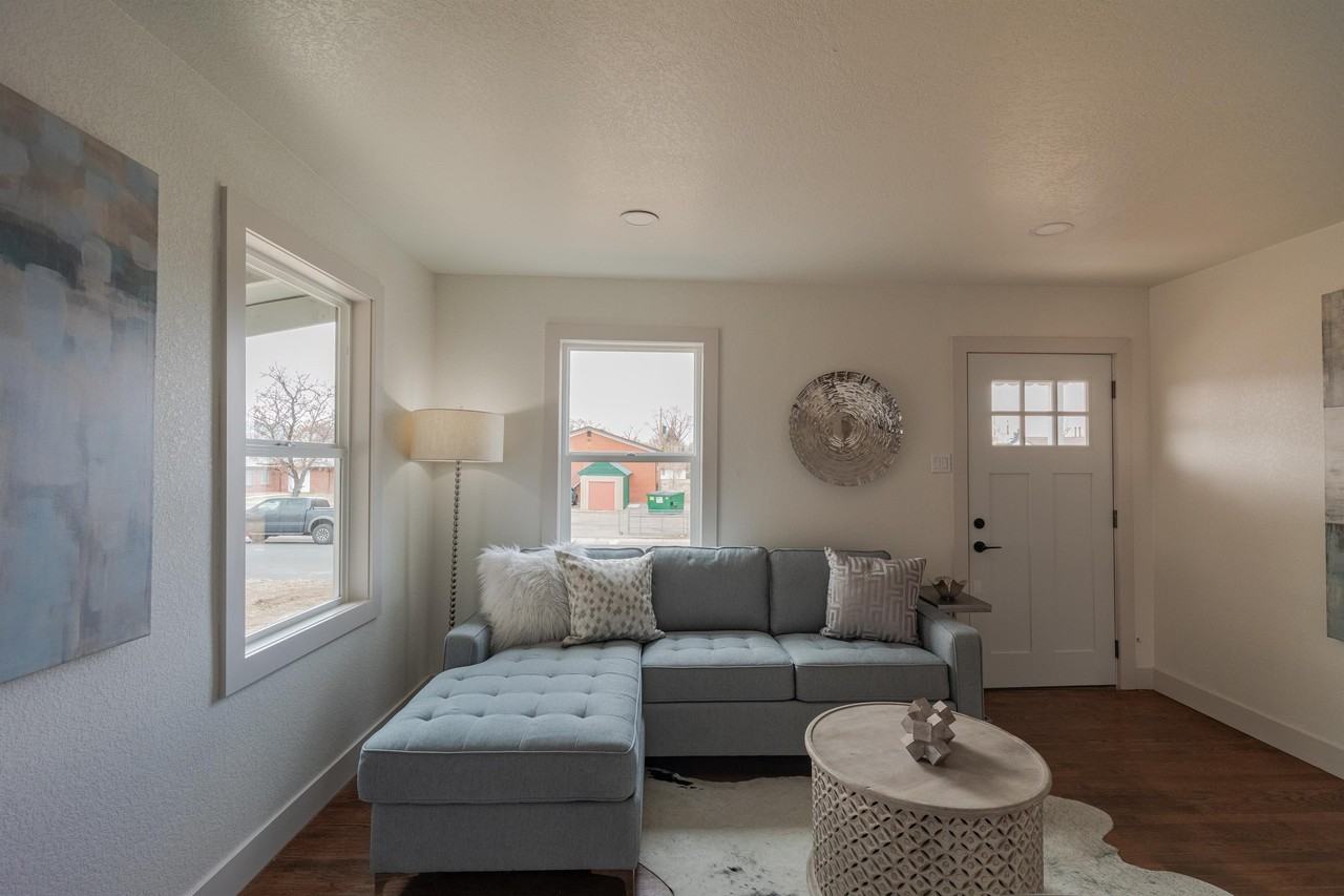 1166 Xenia St #1 - Photo 6 of 17