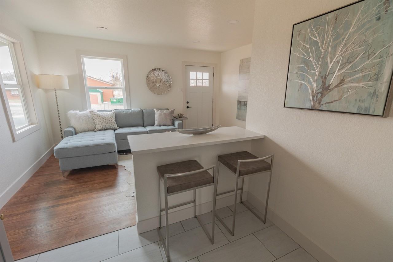 1166 Xenia St #1 - Photo 7 of 17