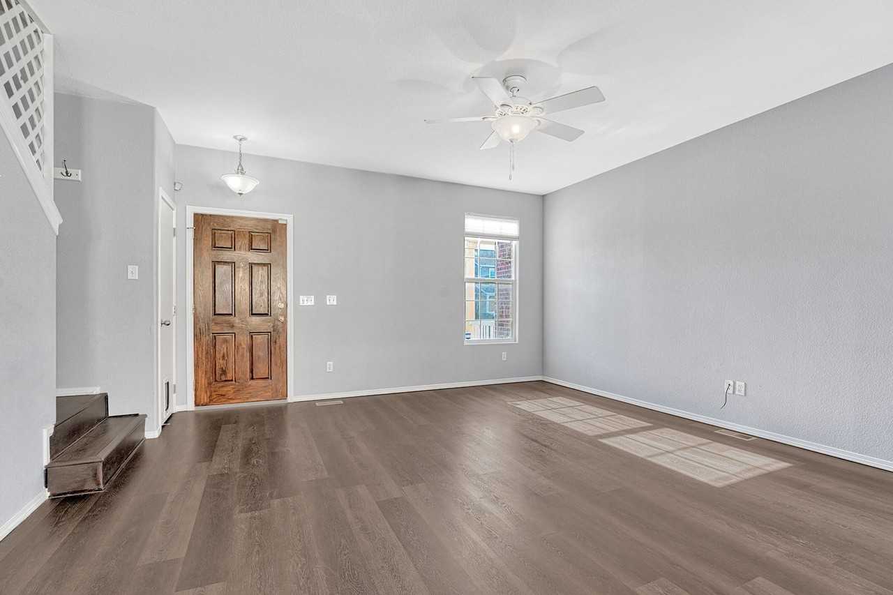 10574 Country Park Pt - Photo 5 of 14