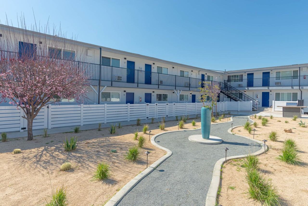 Tyler Arms Apartments - Photo 3 of 50