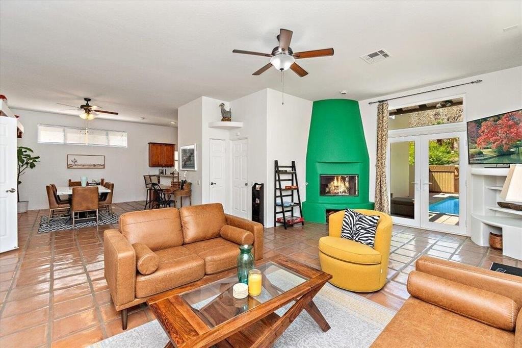 51770 Avenida Madero - Photo 3 of 8