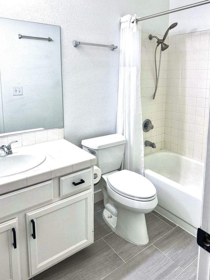 Clagett Lane - Photo 4 of 22