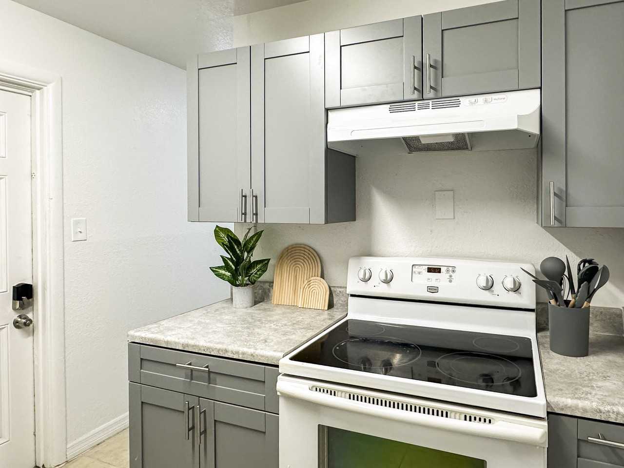 North Garrison Street - Photo 6 of 15