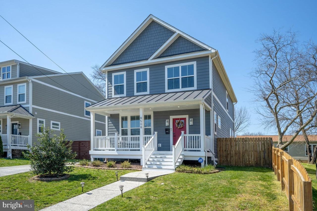 4508 40th St - Photo 3 of 25