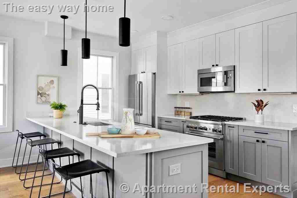 290 Prospect St #3 - Photo 2 of 16