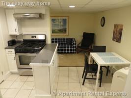 featured image of 25 Lambert St #B