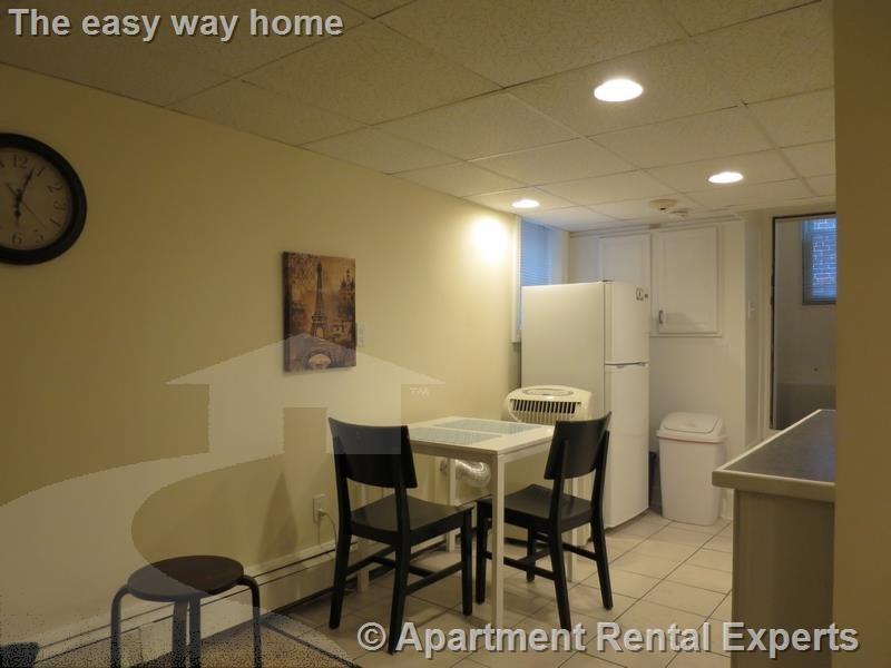 25 Lambert St #B - Photo 4 of 18