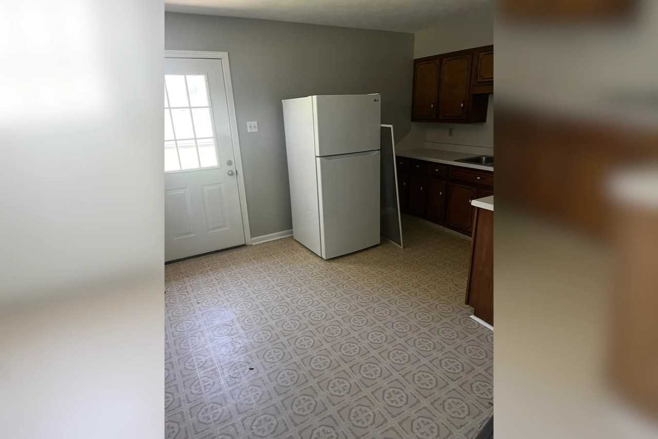 3812 Charlie Moran Hwy Apt 202 - Photo 2 of 10