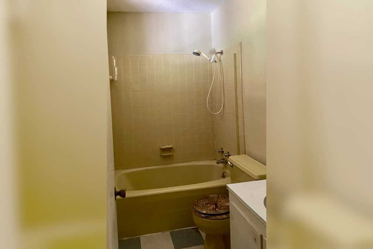 101 Brown St - Photo 2 of 8