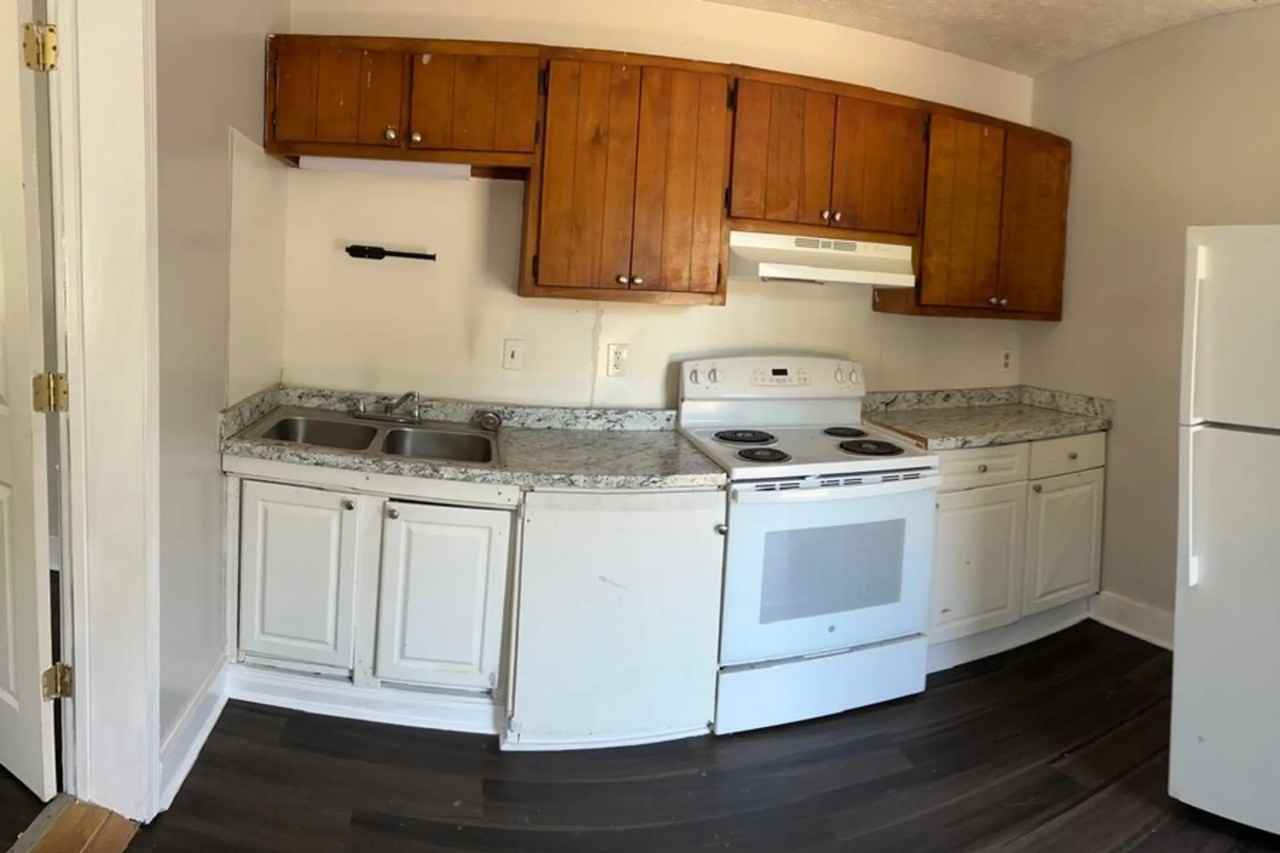 1410 Cave Spring Rd Sw Apt 4a - Photo 3 of 3