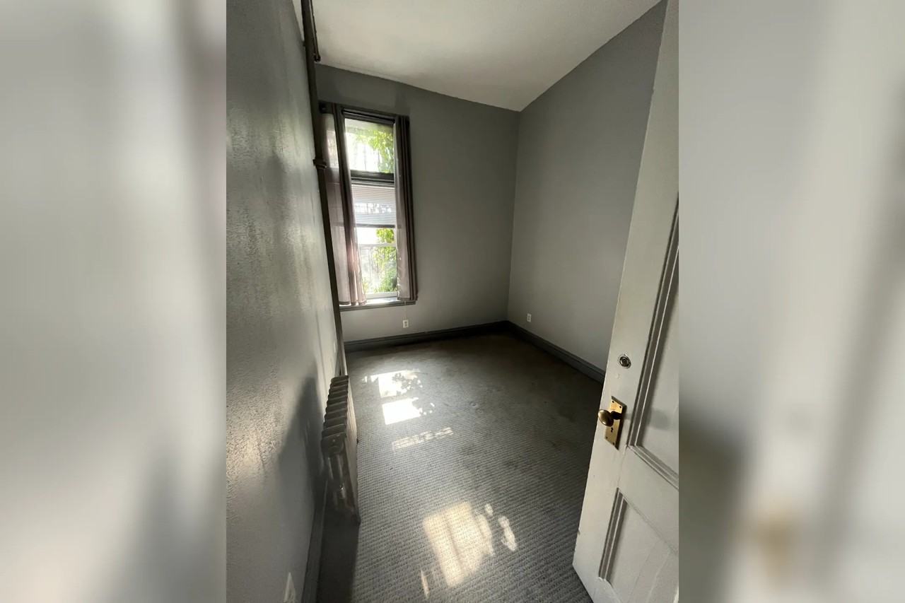 128 Washington St Apt 2r - Photo 2 of 7