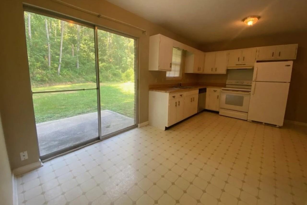 8783 Millard Lee Ln Unit 8789 - Photo 2 of 11