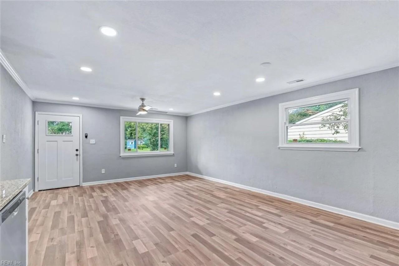 808 Trice Ter - Photo 2 of 25