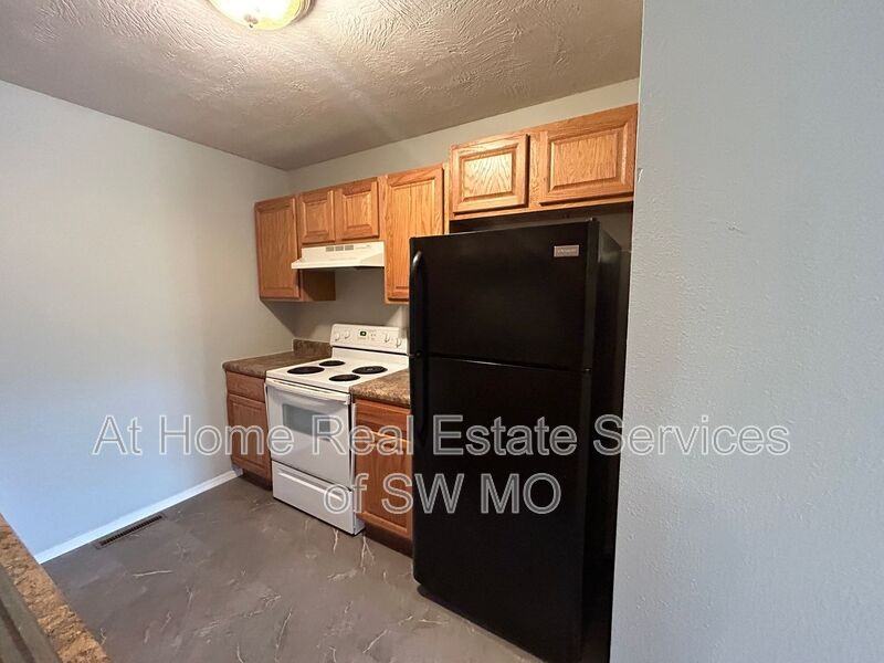 427B Birchwood St - Photo 5 of 11