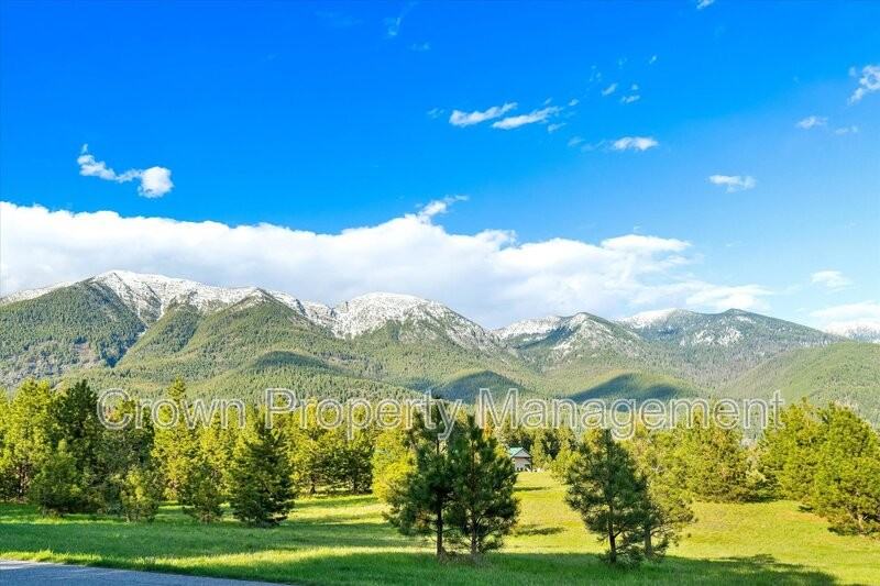 495 Van Sant Rd - Photo 3 of 30