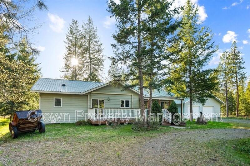 495 Van Sant Rd - Photo 7 of 30