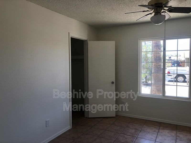 4022 E Pecan Rd - Photo 6 of 15