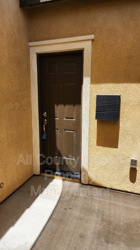 42698 Tiempo Ct - Photo 2 of 8