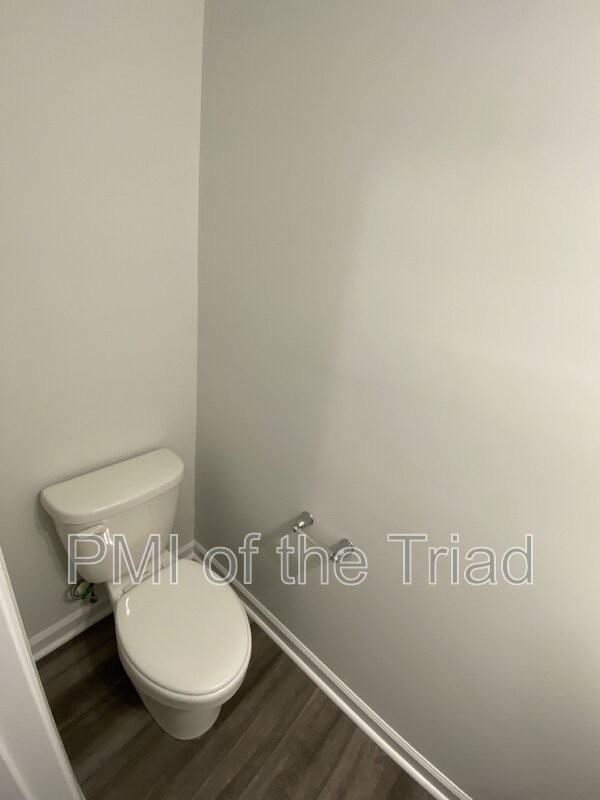 4006 Beckton Trl - Photo 5 of 31