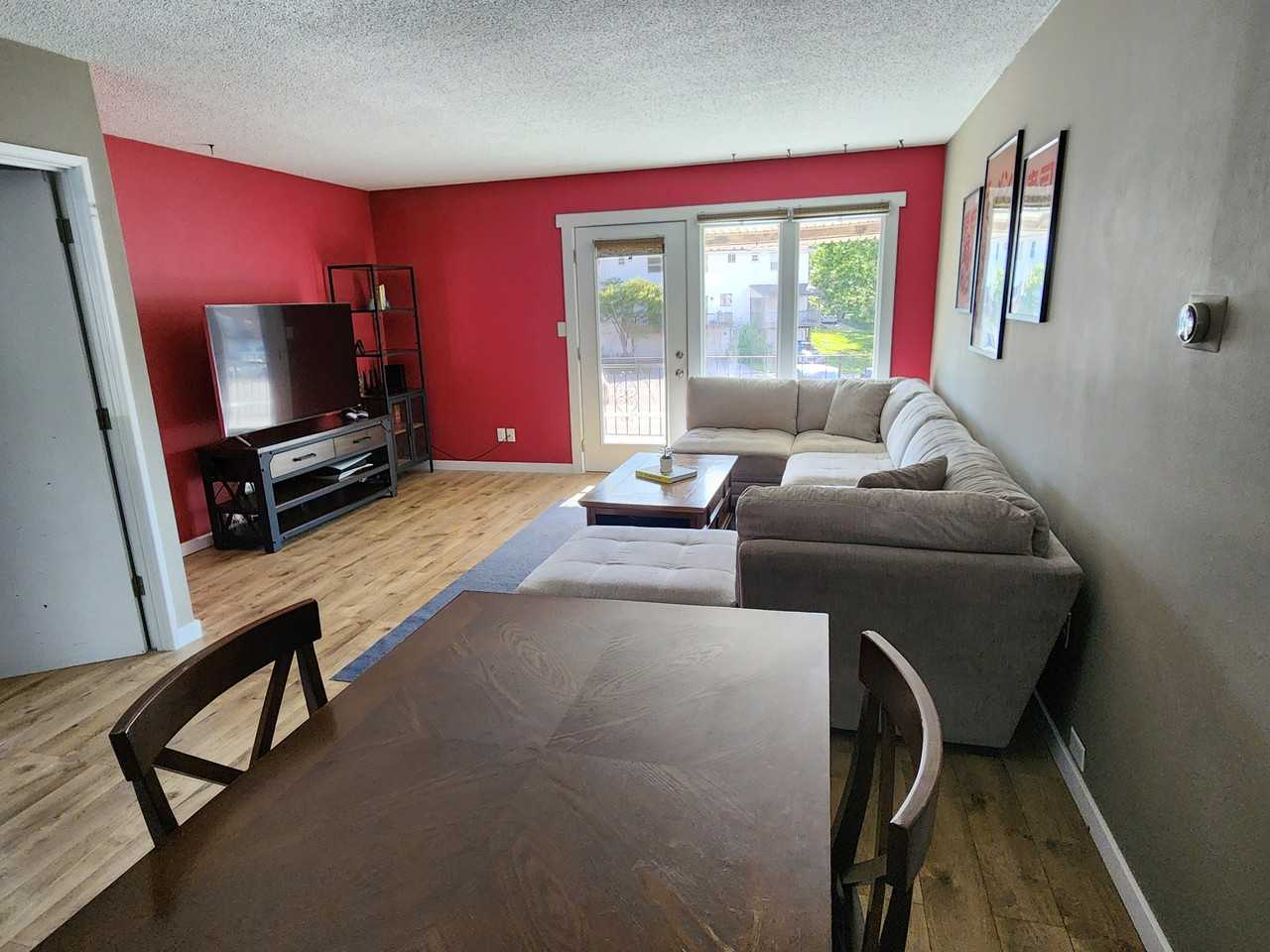 7108 Nw Chapel Woods Ln - Photo 2 of 7