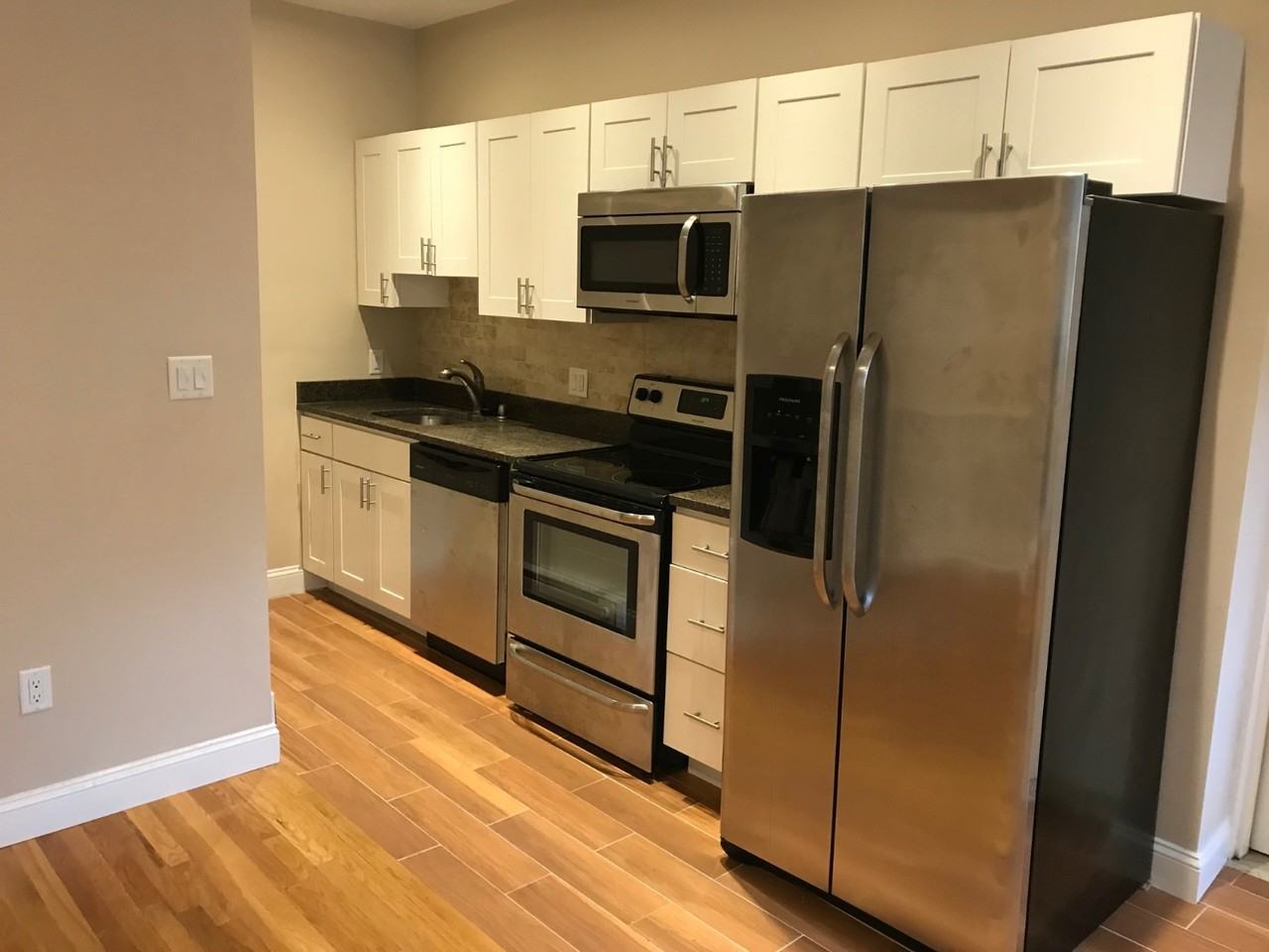 Salem St #1F