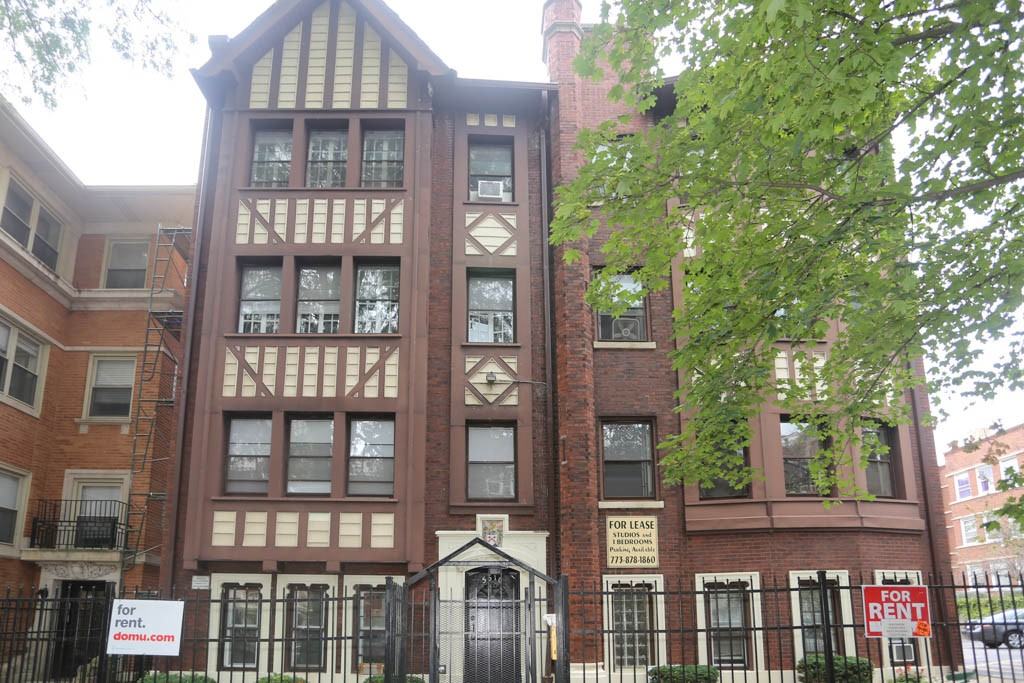 5514 N Kenmore Ave #P103