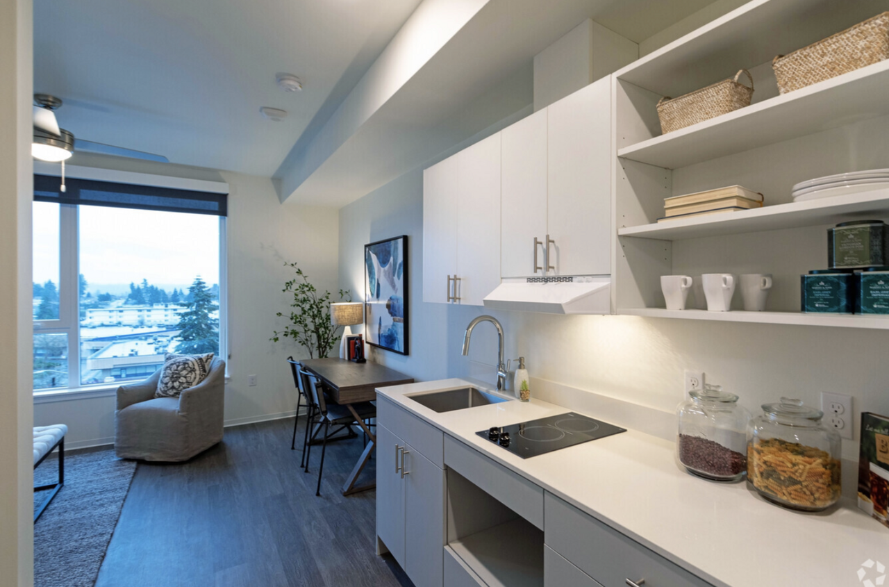 Koz on Broadway - Photo 4 of 11