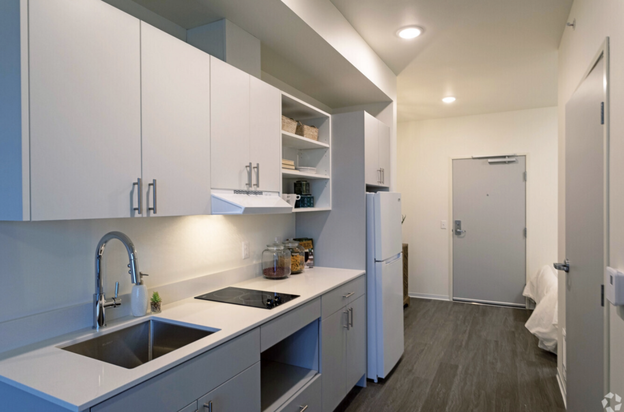 Koz on Broadway - Photo 5 of 11