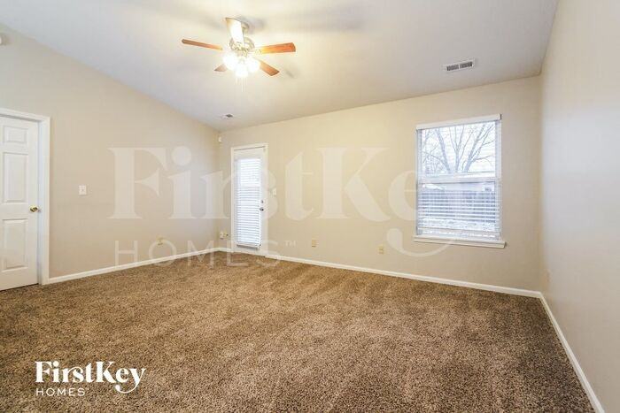 6159 Pinnacle Blvd - Photo 2 of 15