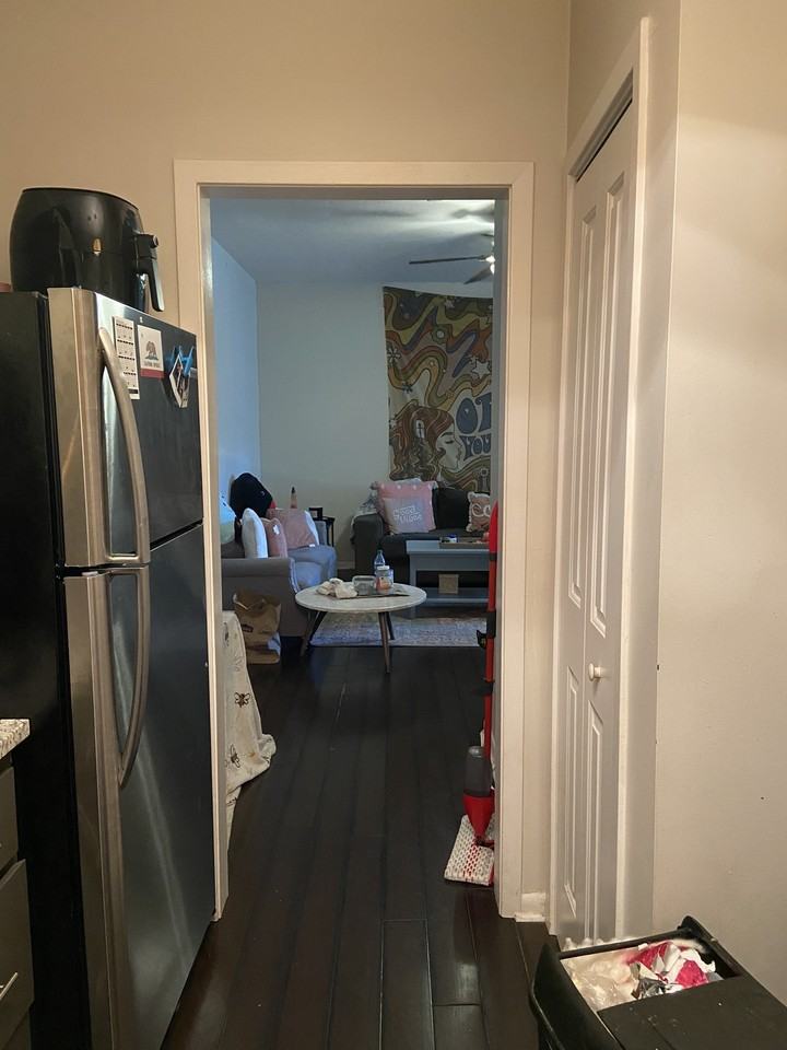 231 Coming Street - Photo 6 of 7