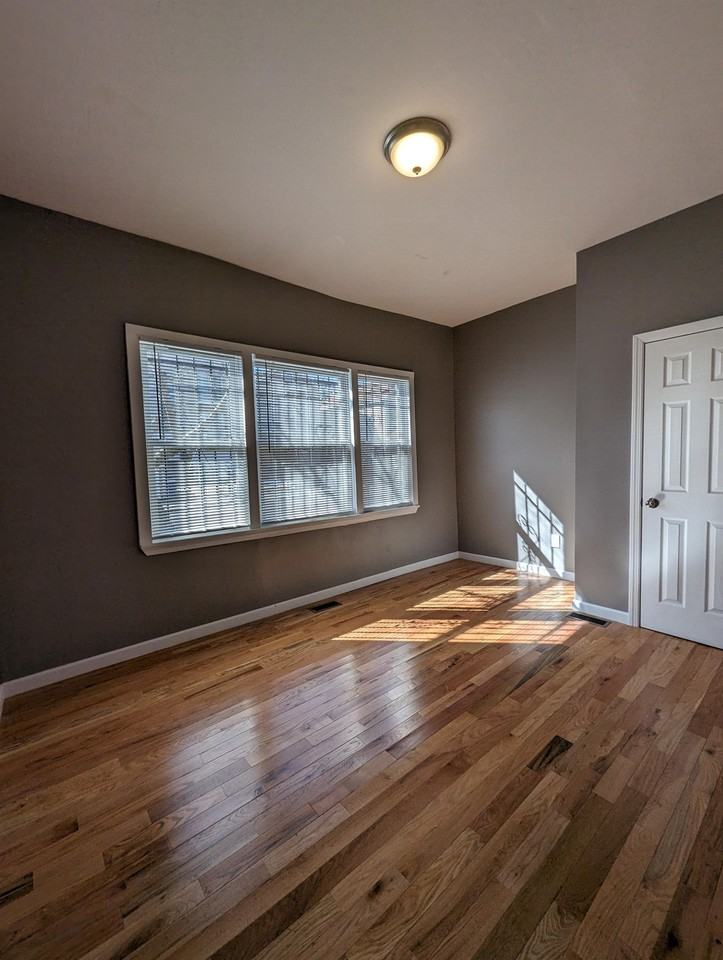 199 12th Avenue - Photo 3 of 9