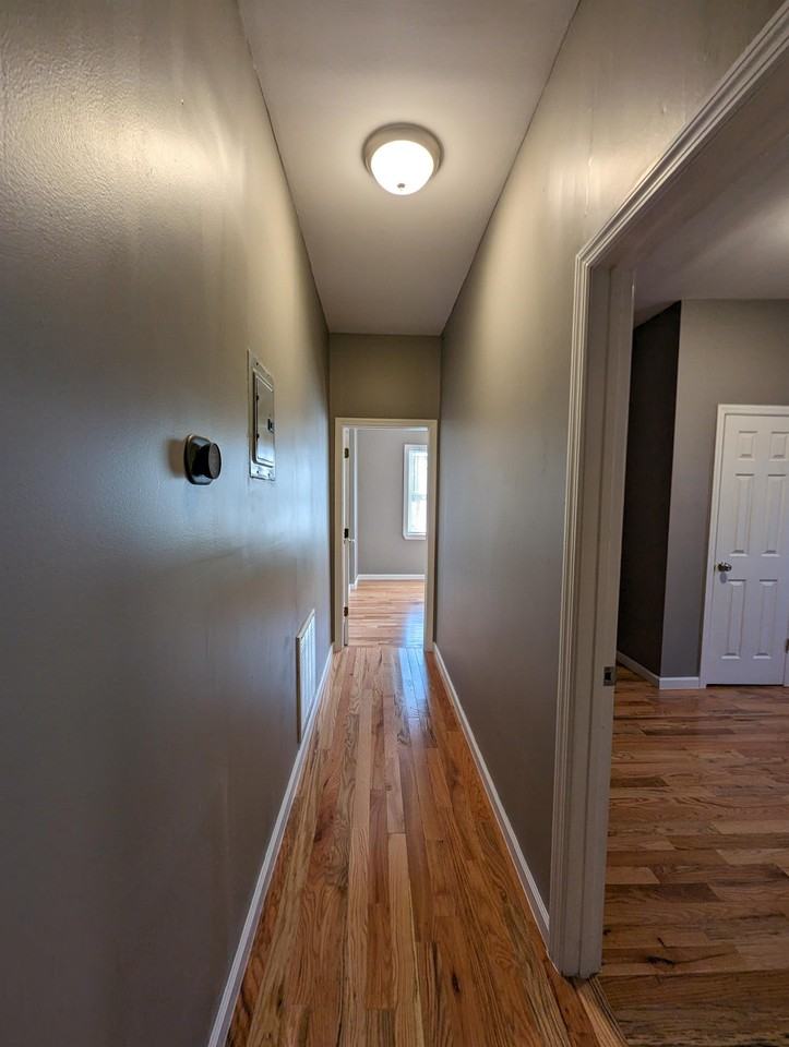 199 12th Avenue - Photo 5 of 9