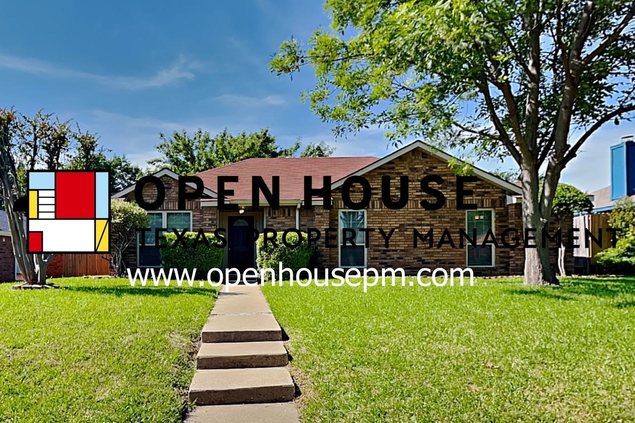1328 Chicota Dr