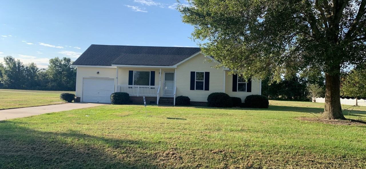 111 Caboose Ct - Photo 2 of 13