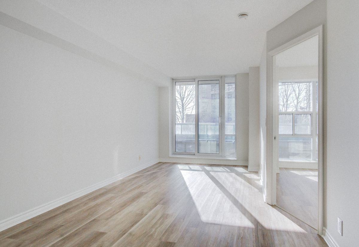 33 Elm Drive #301 - Photo 2 of 13