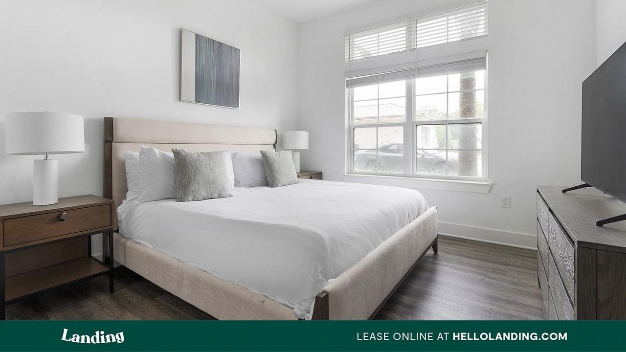 1900 Olevia St - Photo 4 of 50