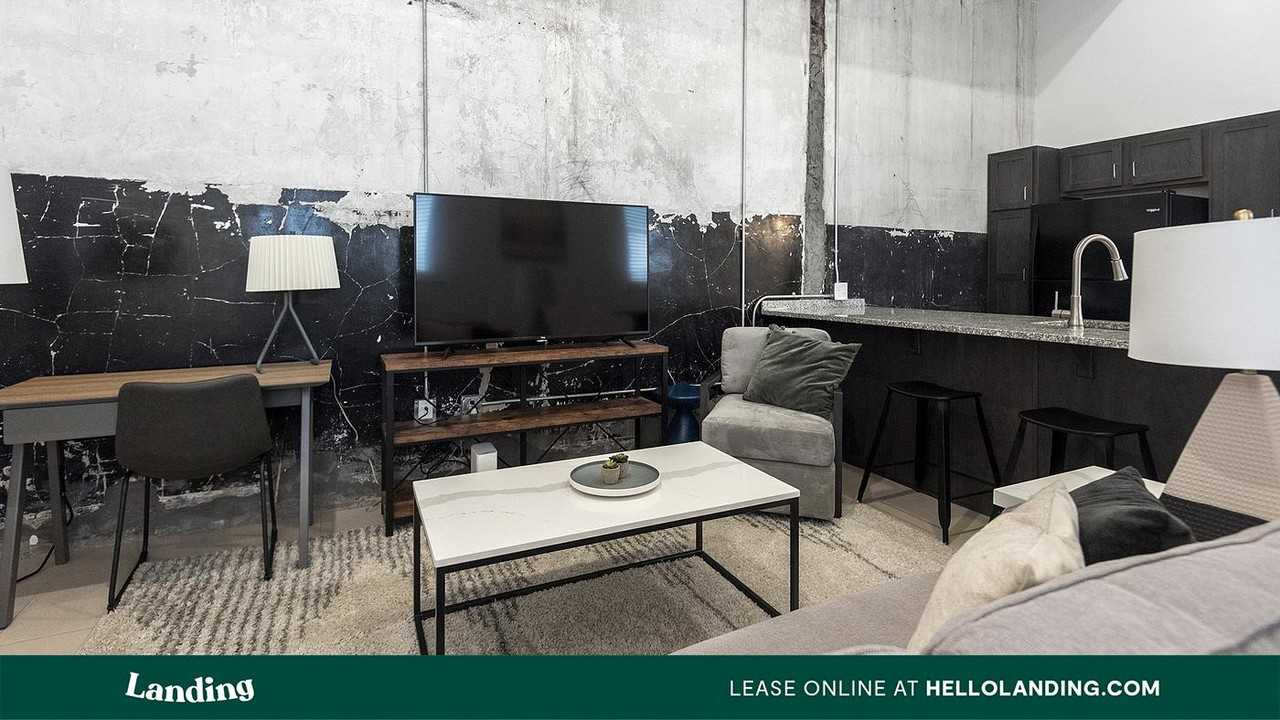 99 S Front St - Photo 6 of 50