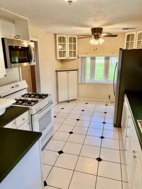 1017 West Main Street - Photo 5 of 28