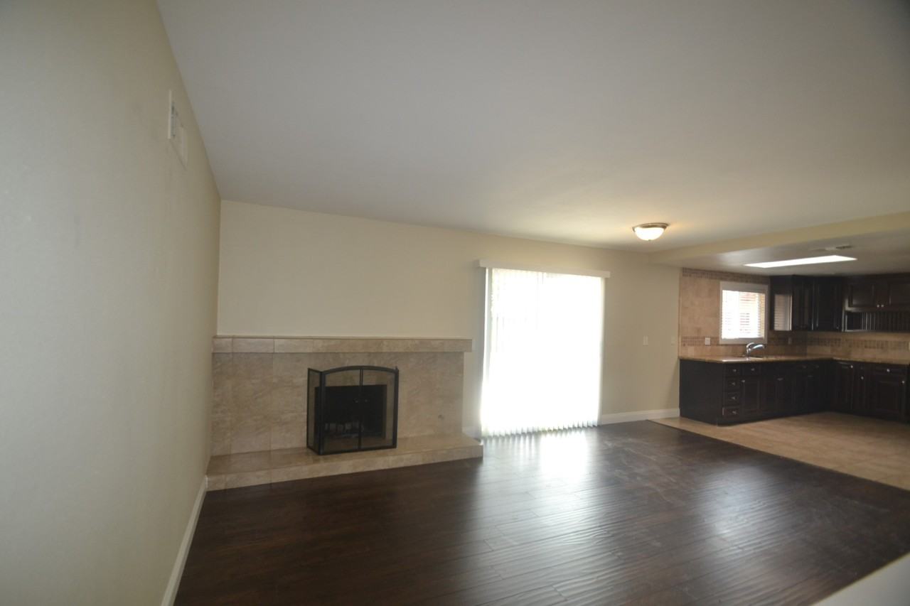 3138 E Levelglen Dr - Photo 3 of 18