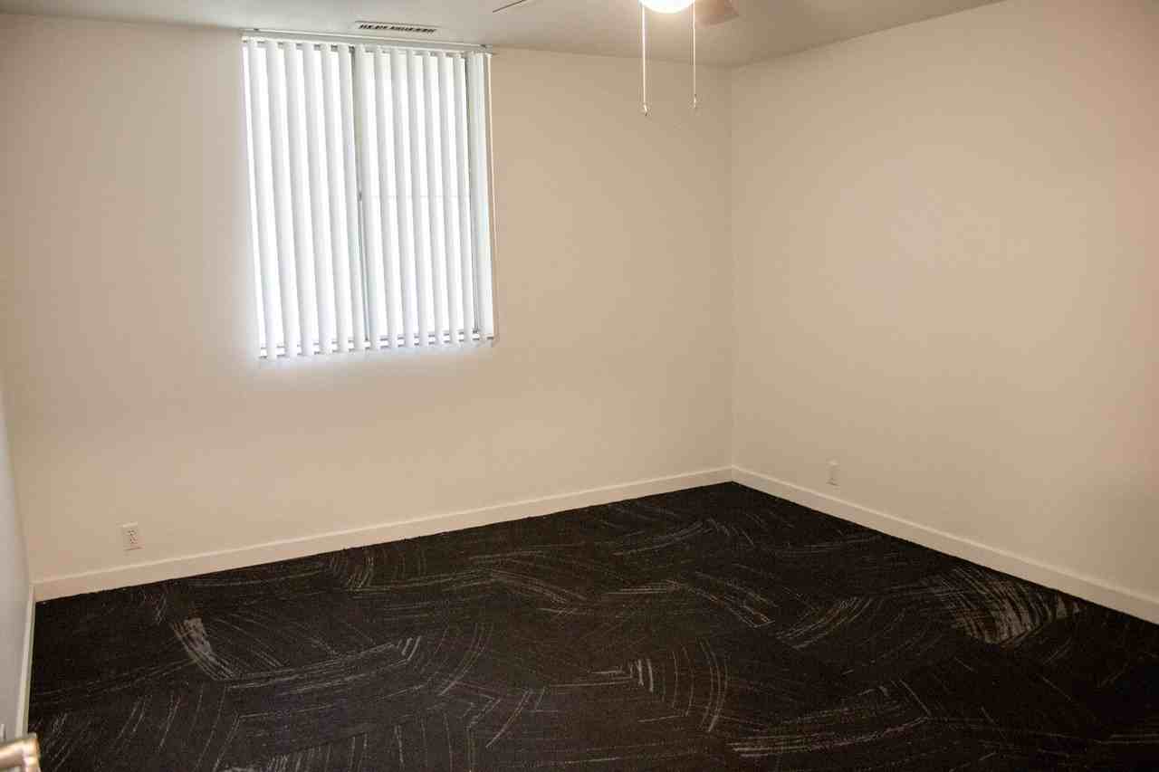 Capitol City Villas - Photo 3 of 50